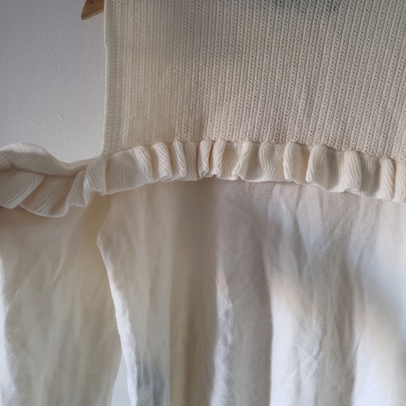 The Kooples Cold Shoulder Ruffle Merino Wool Knit flounce Sweater 3 cream large - Picture 10 of 15